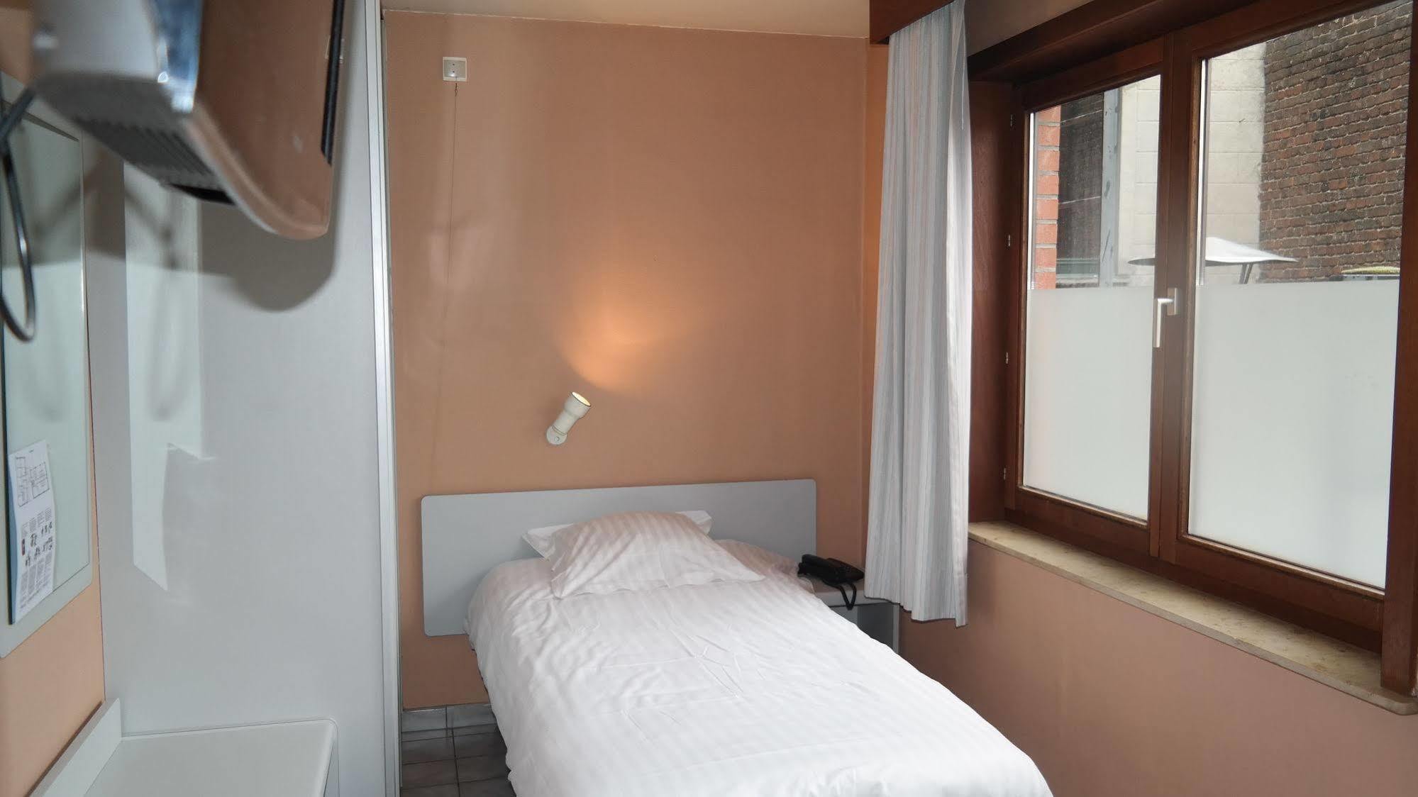 De Bonte Os Hotel & Tower Roeselare Eksteriør billede